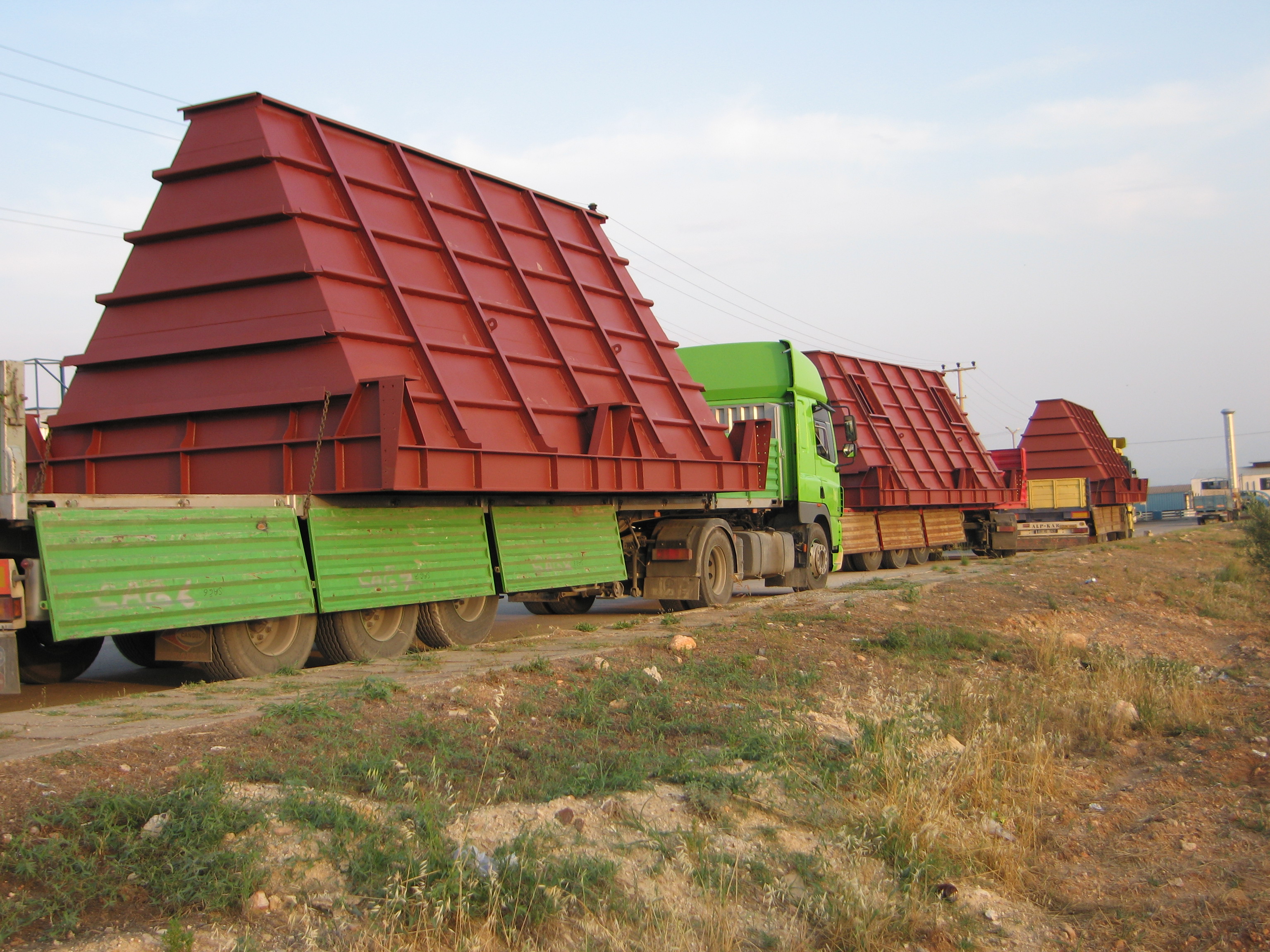 Adana Çimento Fabrikası 133 T/H ‘Lik Cüruf Ve Klinker Öğütme Tesisi Detay Mühendislik, Mekanik/Çelik Konstrüksiyon, İmalat, Montaj Ve Devreye Alma İşleri