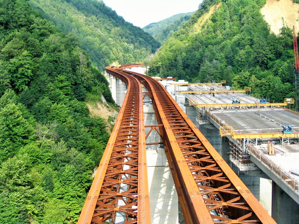 Gümüşova- Gerede Kesim 2 Otoyol Çelik Viyadük Montajı