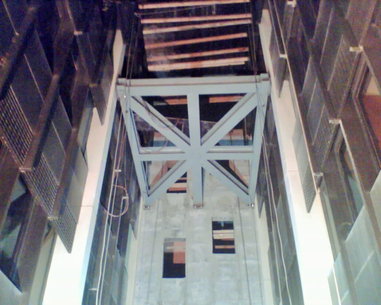 TSKB Genel Müdürlük Ön Binası Kolon Çelik Güçlendirme İşleri